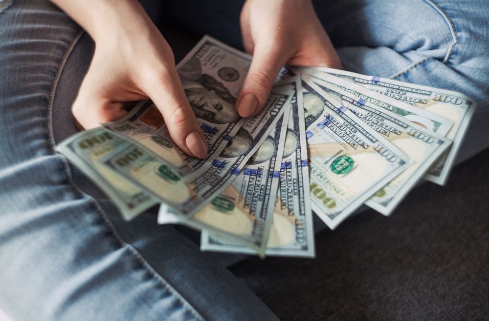 en que invertir 4000 dolares en argentina
